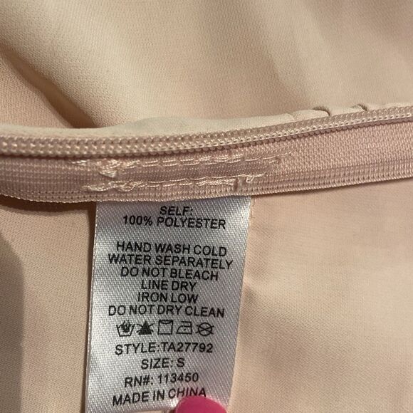 Ladies lulumari one shoulder blouse drape blush color size small - Picture 7 of 10